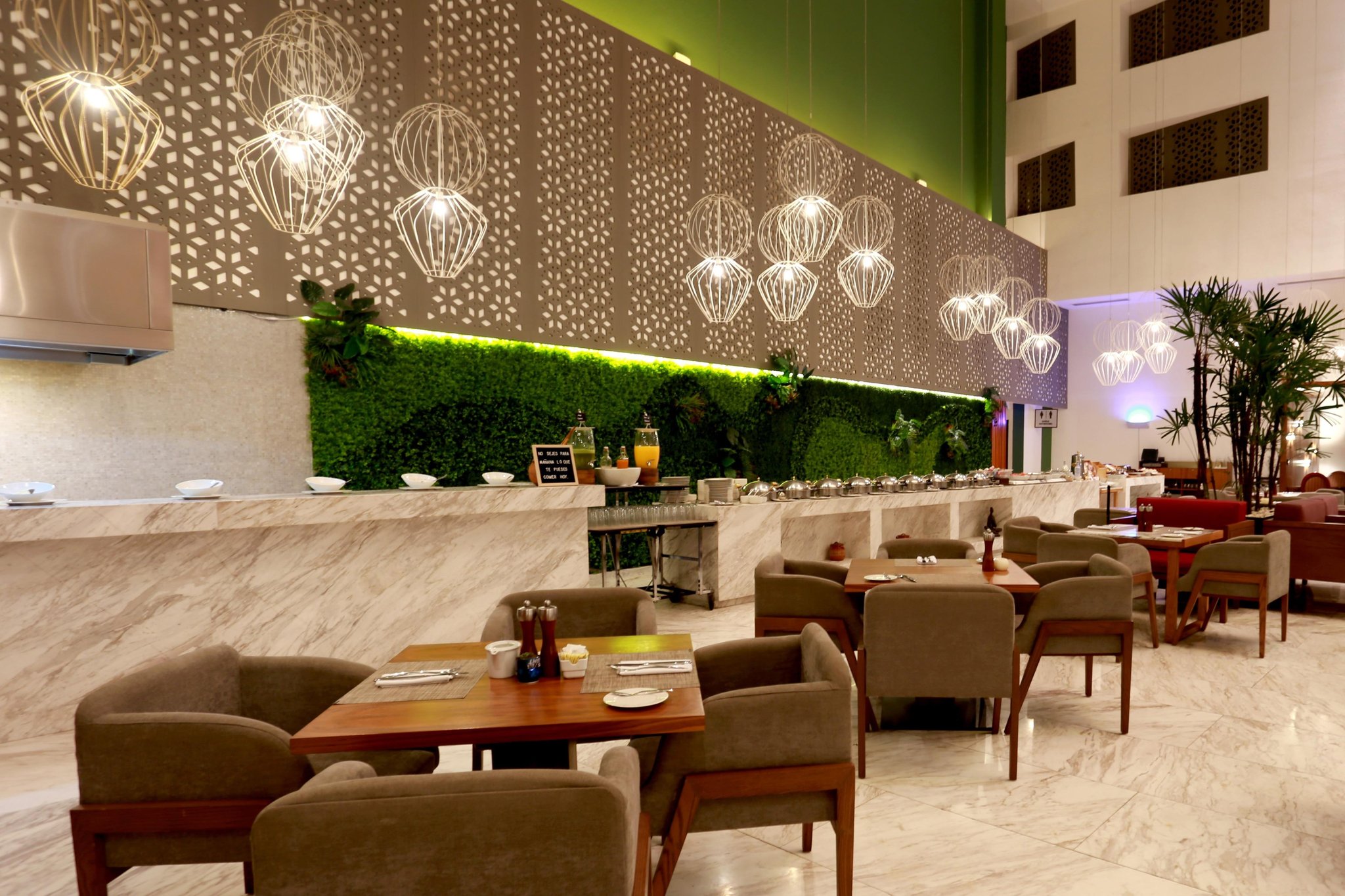 Sheraton Ambassador Hotel