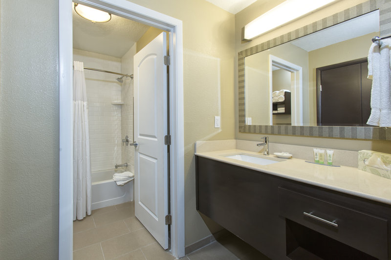 Staybridge Suites Orlando-Theme Parks