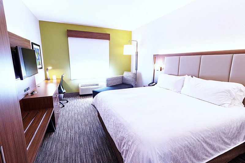 HOLIDAY INN EXP STES CRESTVIEW