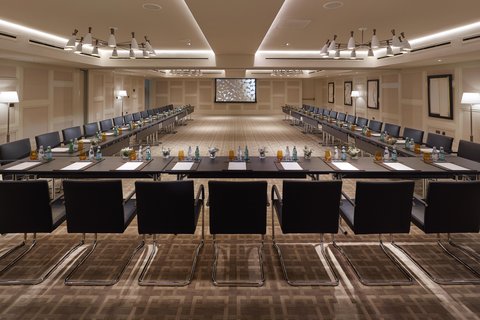MeetingRoomU