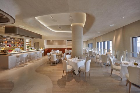 IZU Restaurant - Mezzanine Level