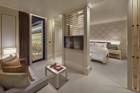 Baraha View Suite
