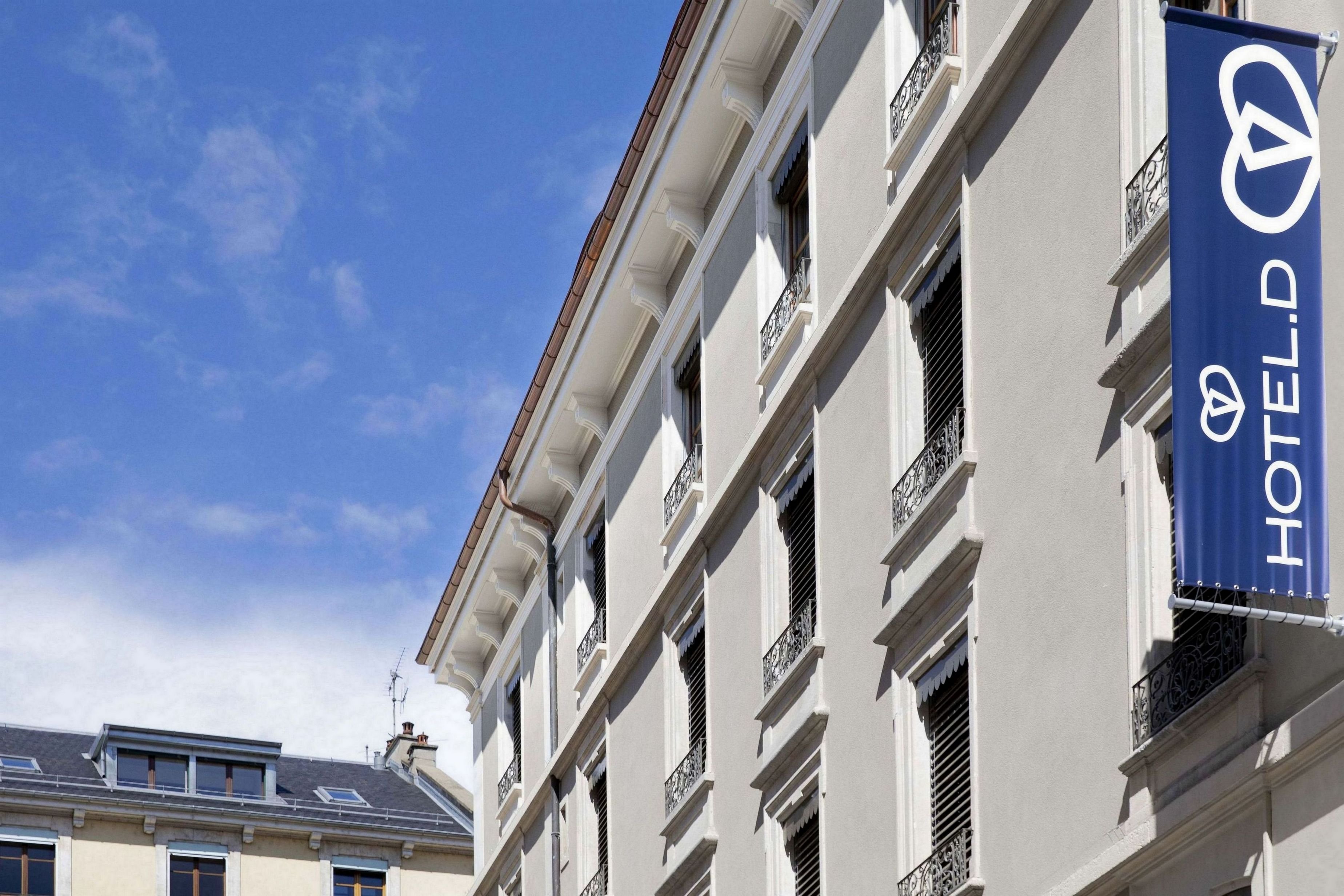 Hotel D
