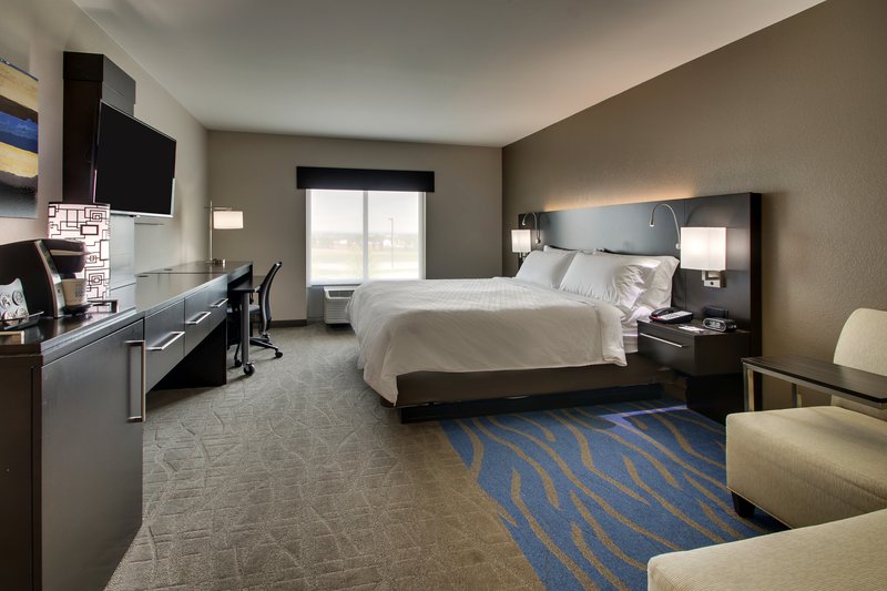 Holiday Inn Express and Suites LANCASTER EAST – STRASBURG