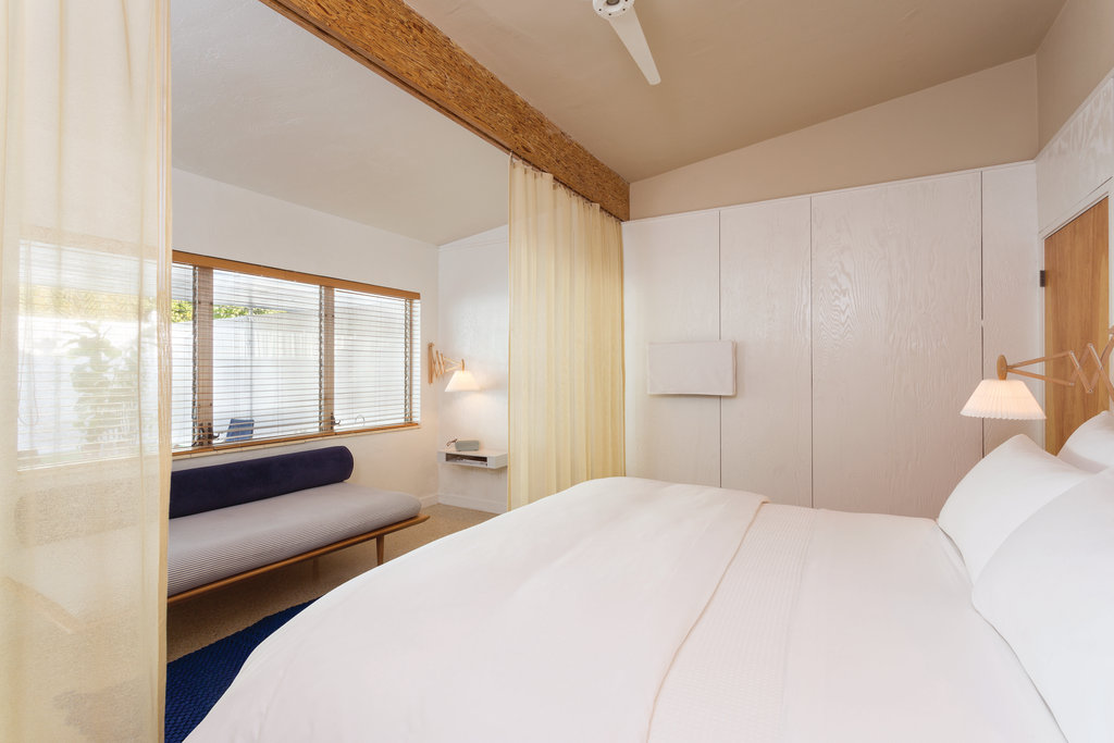 Guest photo