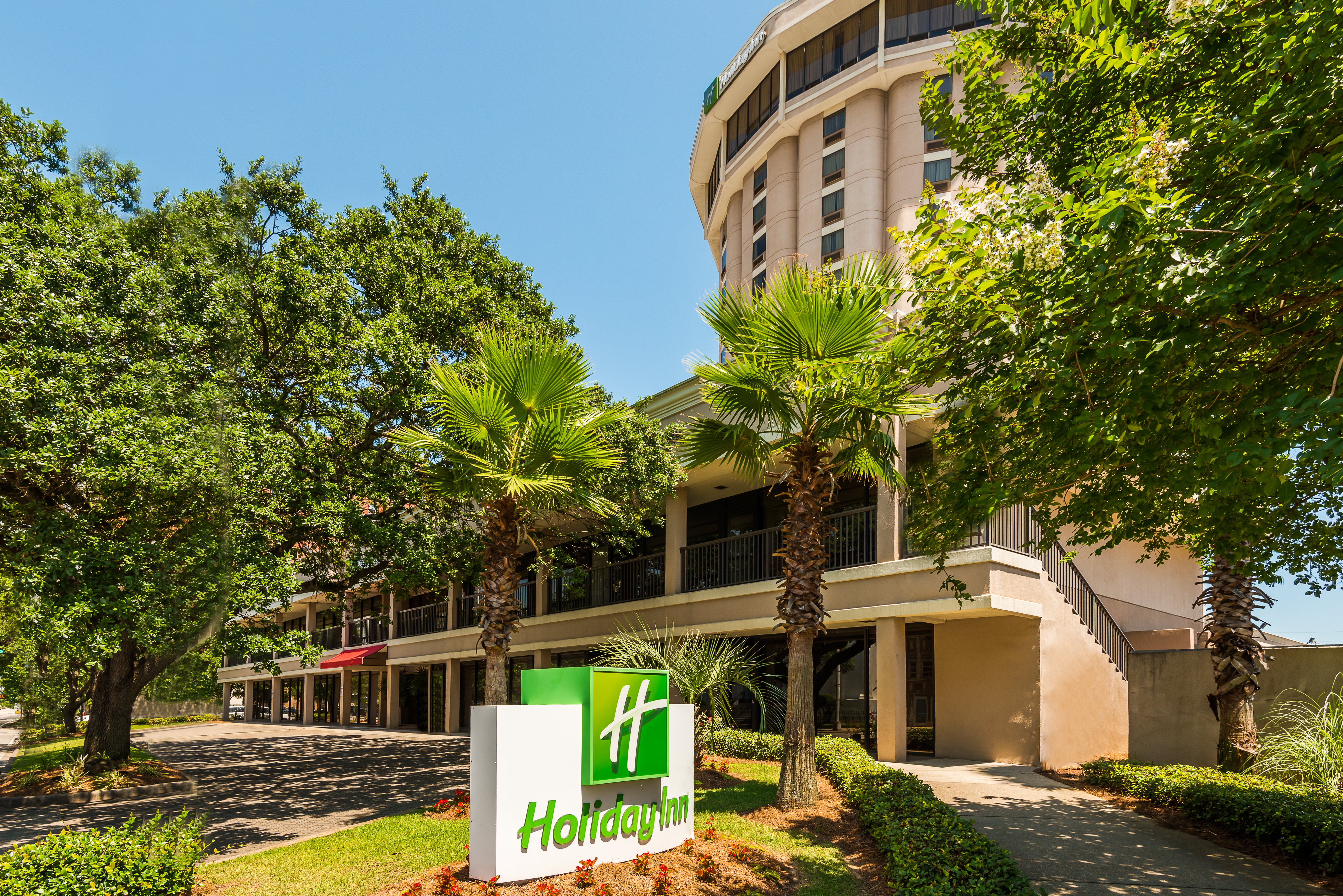 Holiday Inn