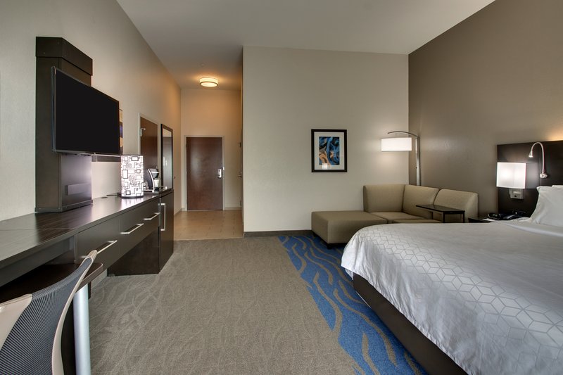 Holiday Inn Express and Suites LANCASTER EAST – STRASBURG