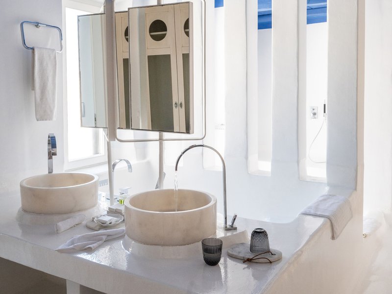 Grecotel Mykonos Blu