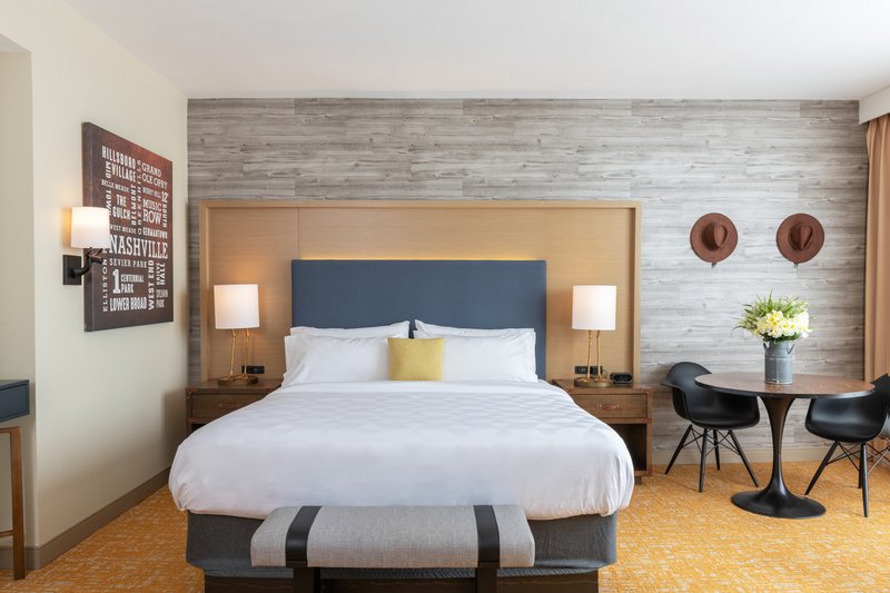Holiday Inn Hotel and Suites Nashville Downtown – Broadway