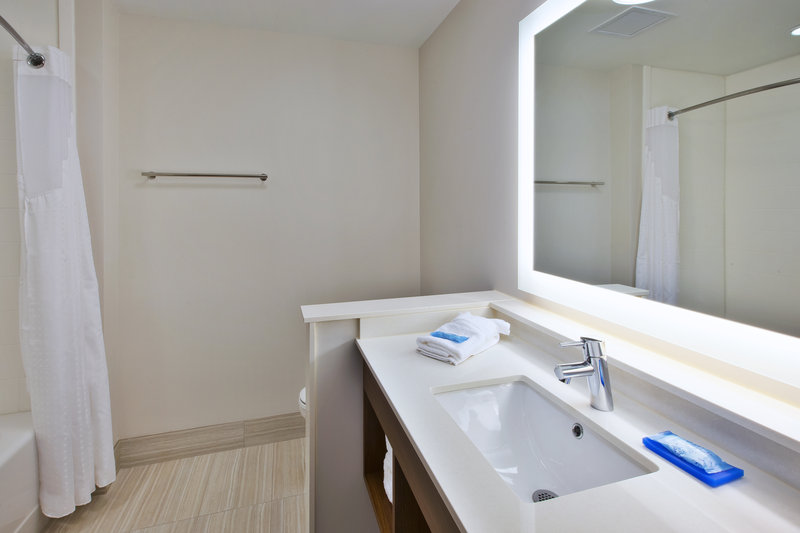 Holiday Inn Express South Hill