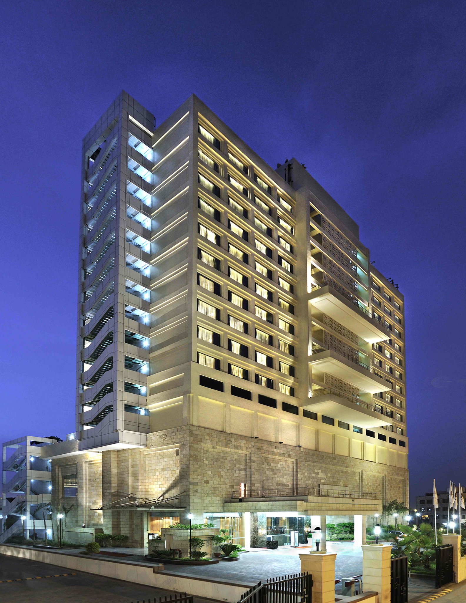Holiday Inn Exterior