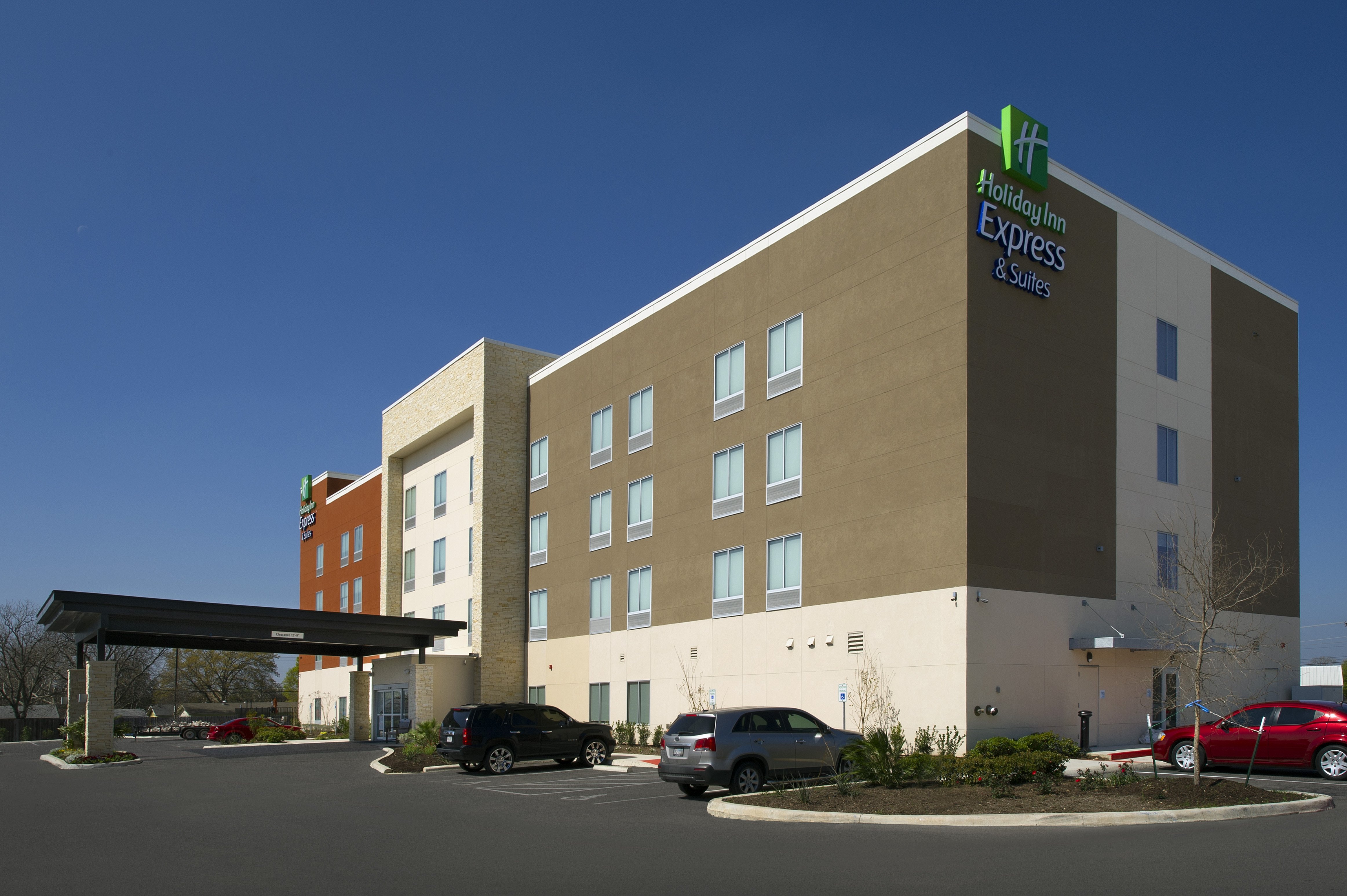 Holiday Inn Express/Suites New Braunfels