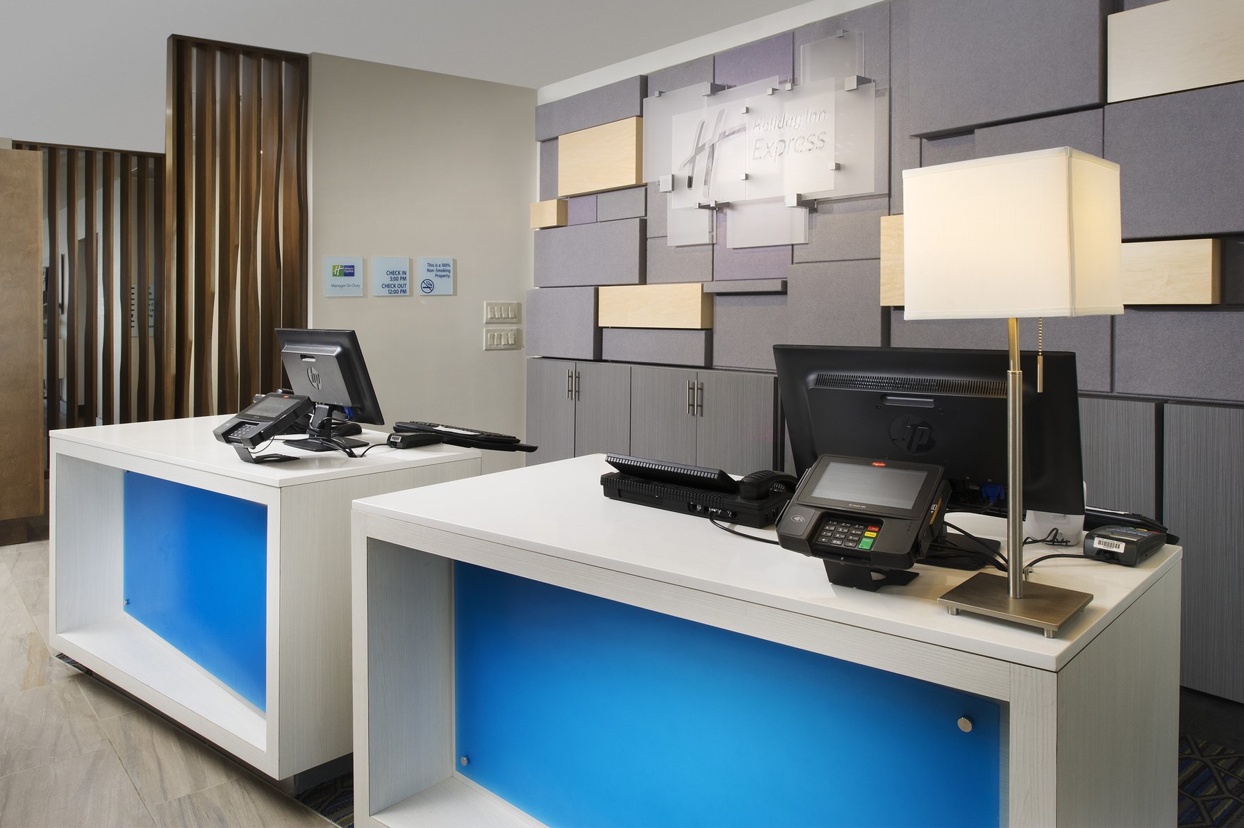 Hotel Front Desk - Welcome!
