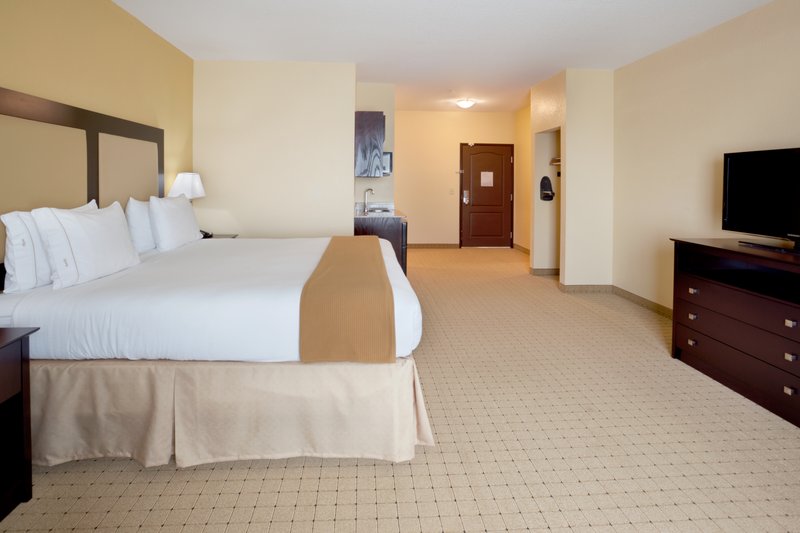 HOLIDAY INN EXP STES GEORGETWN