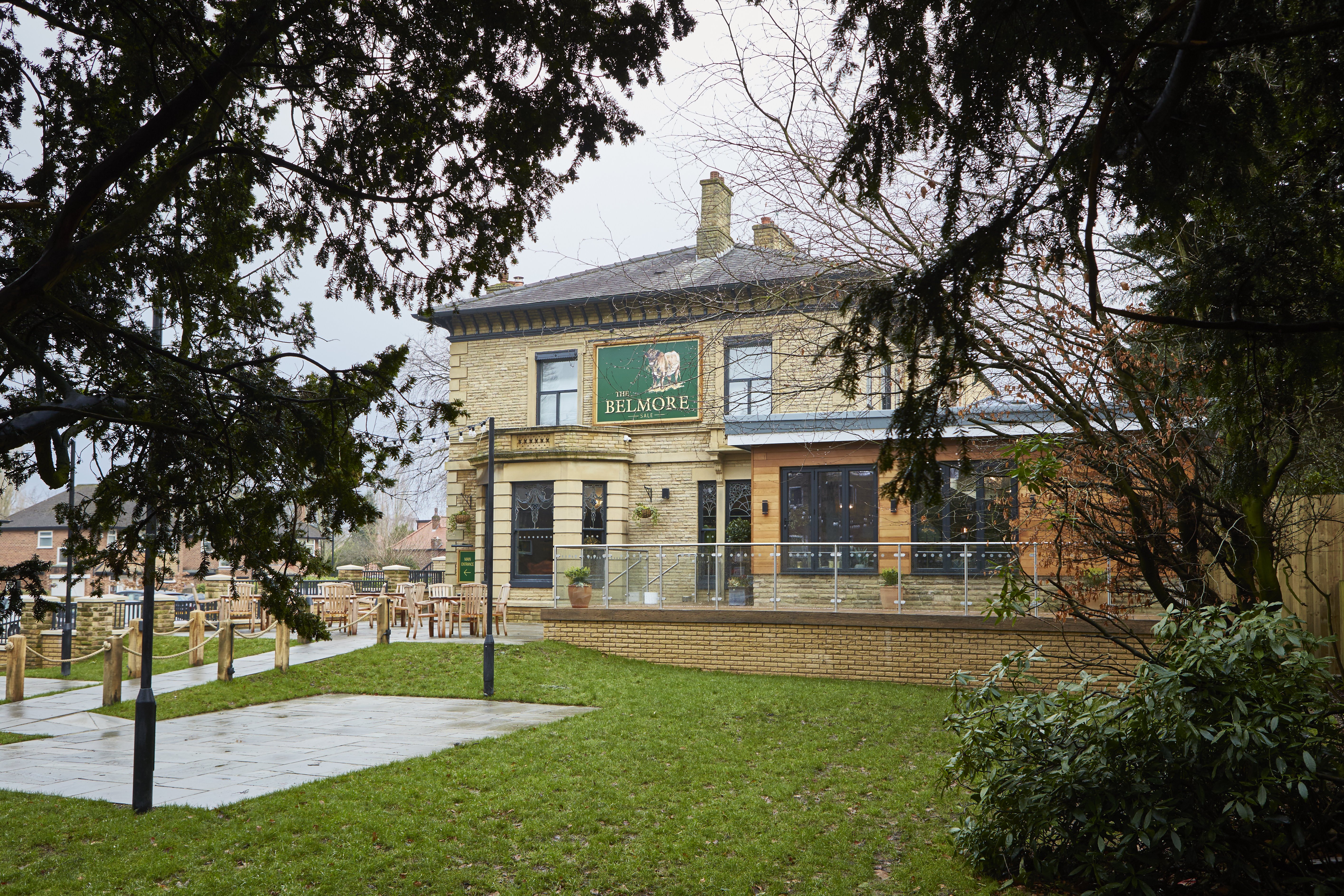 The Belmore Hotel