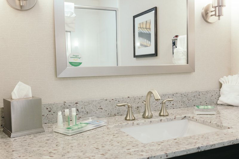 Holiday Inn Hotel and Suites East Peoria