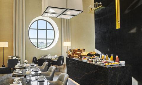 Le Club Lounge
