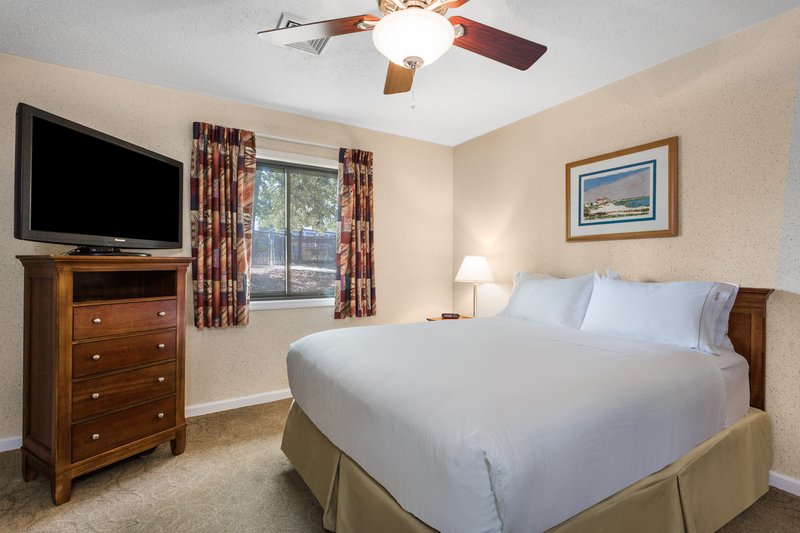 1 BED STUDIO