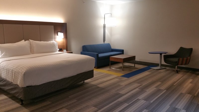 Holiday Inn Express and Suites Ithaca