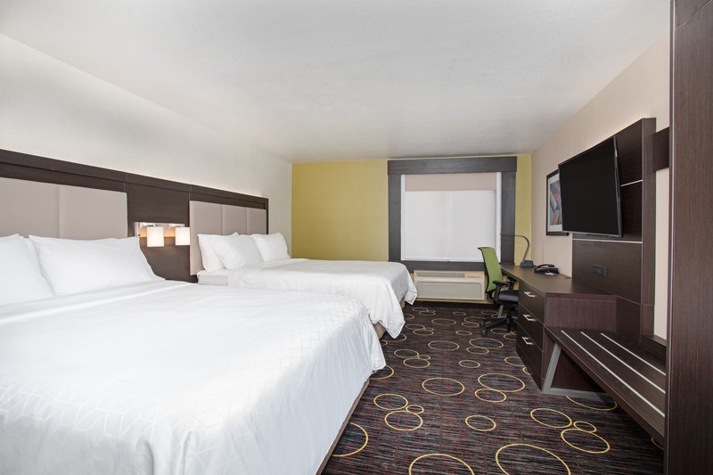 HOLIDAY INN EXP STES TUCUMCARI