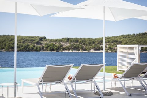Peninsula Swimming Pool