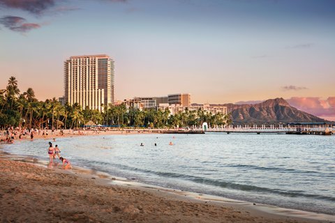 Waikiki Dusk Exterior