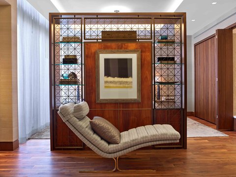 Ocean Penthouse At Trump Waikiki Master Bedroom Lounge