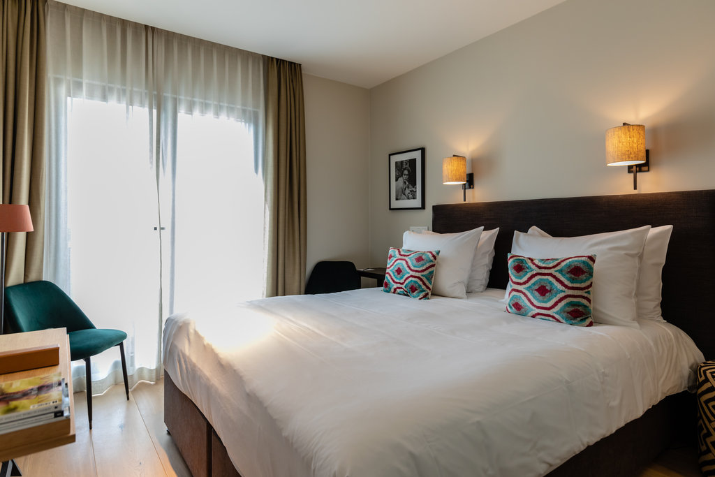 Guest photo