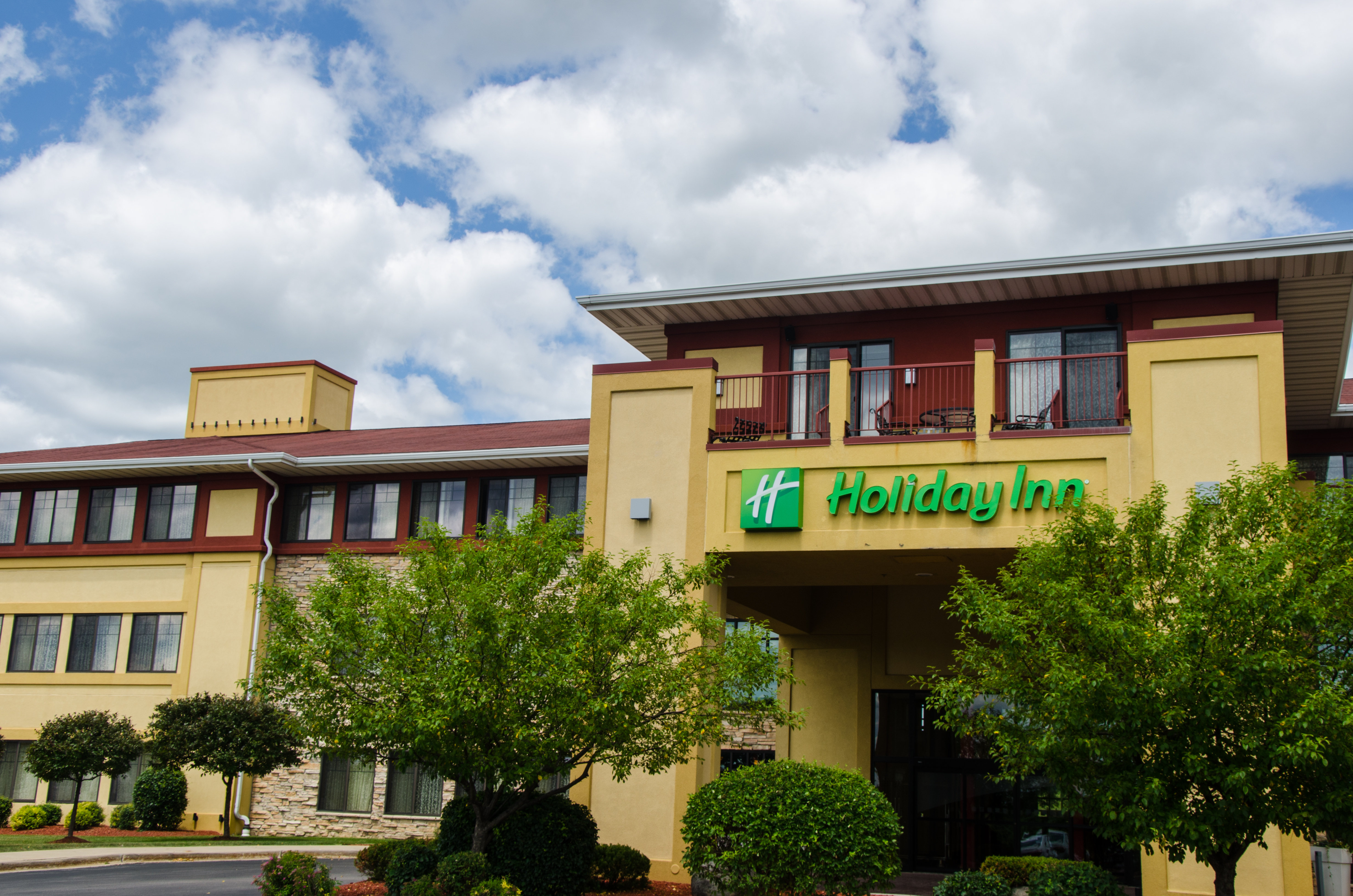Holiday Inn Pewaukee