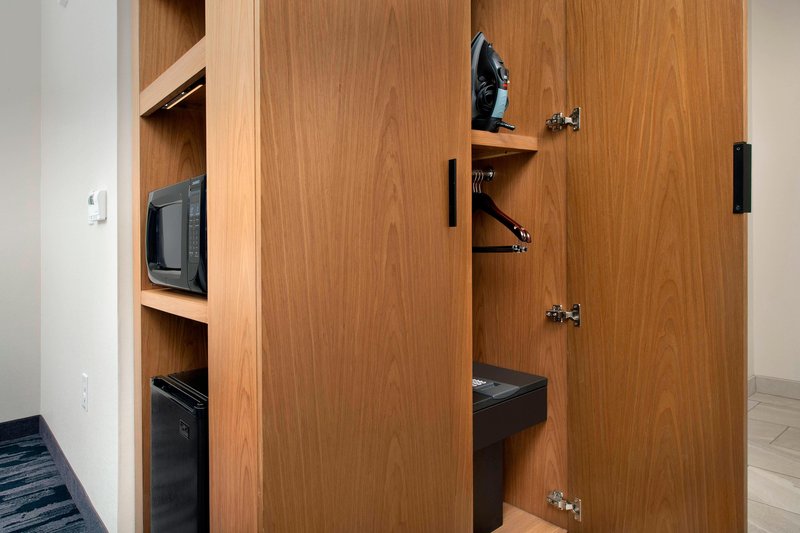 Accessible Guest Room - In Room Safe