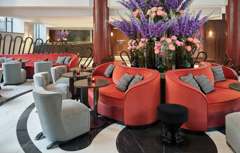 Lobby Bar Seating & Flowers