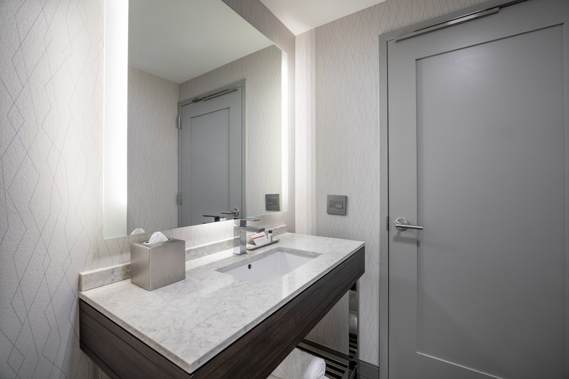 Holiday Inn Express Boston – Quincy