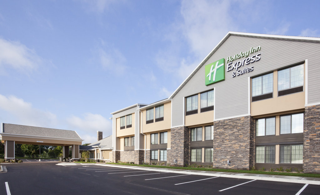 Your best bet for great service and IHG Rewards in Willmar!