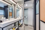 Aloft, Guest room, 2 Queen