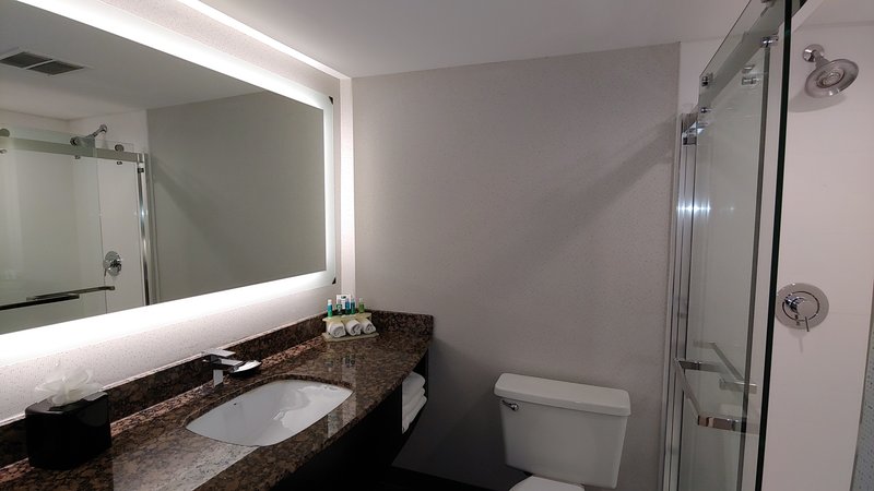 HOLIDAY INN EXP ROLLING MEADOW