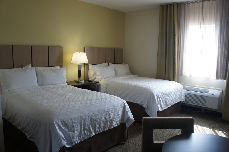 CANDLEWOOD SUITES CLARKSVILLE
