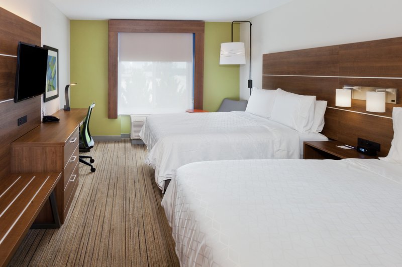 2 BED DELUXE ACCESSIBLE ROLL SHWR NOSMK