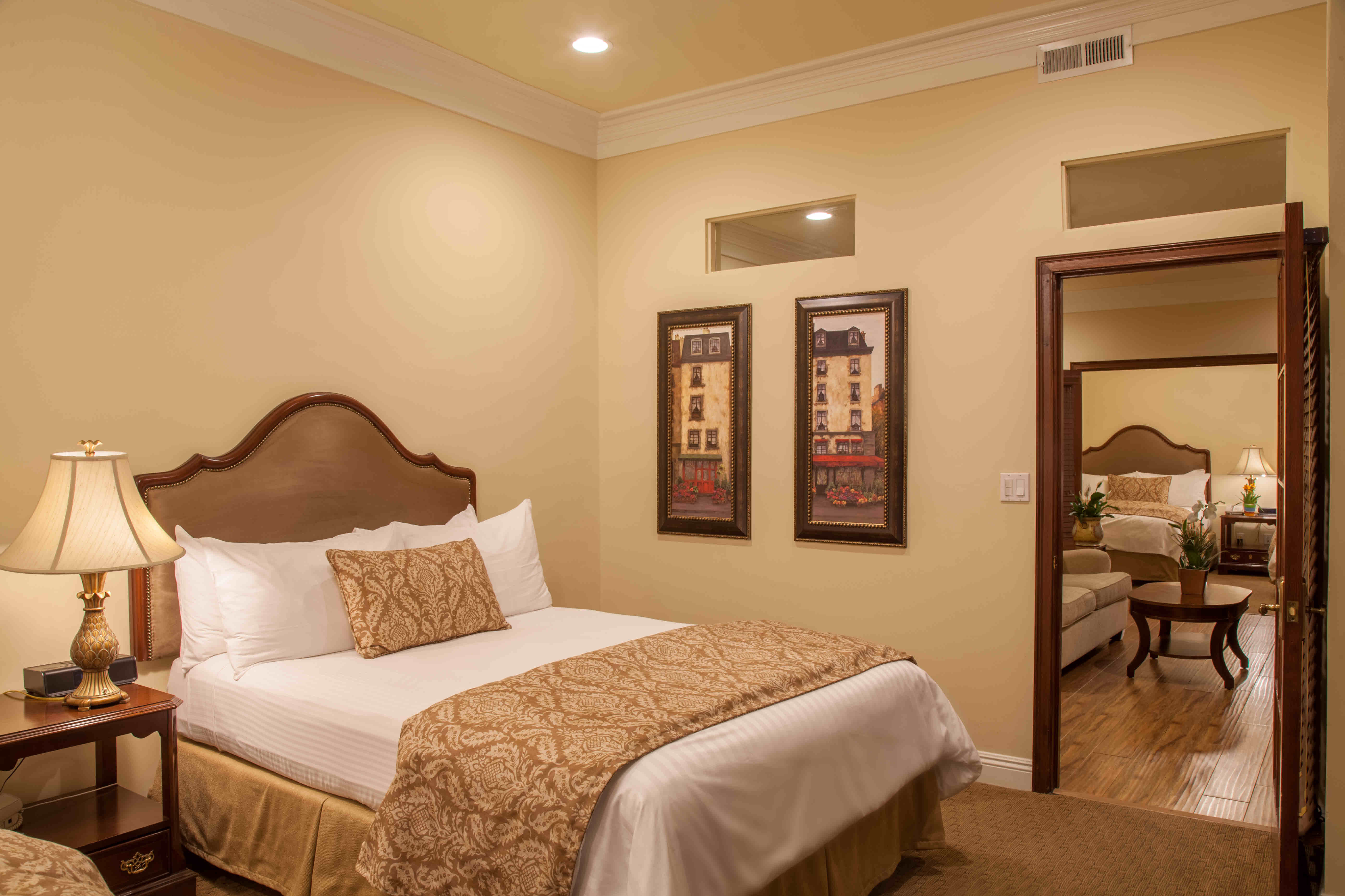 BEST WESTERN PLUS Sunset Plaza Hotel