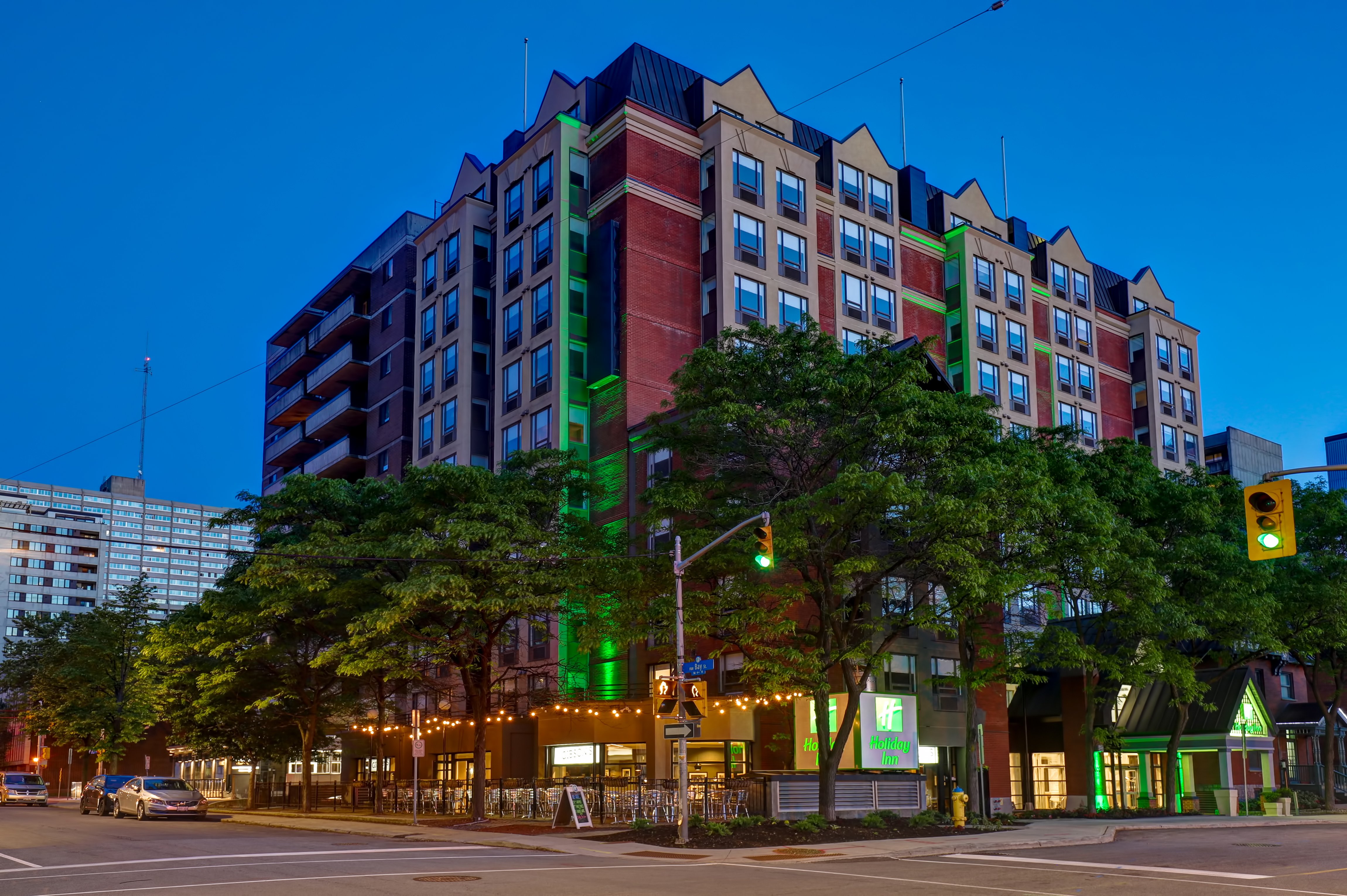 Holiday Inn Downtown Parliament Hill