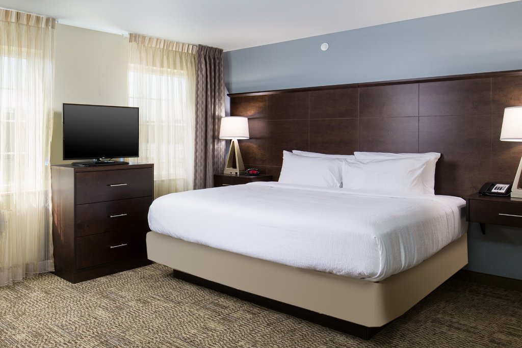 Staybridge Suites Chandler Room Type - 1 King Bed 2 Queen Beds 2 Bedroom Suite Staybridge Suites Chandler Room Type - 1 King Bed 2 Queen Beds 2 Bedroom Suite