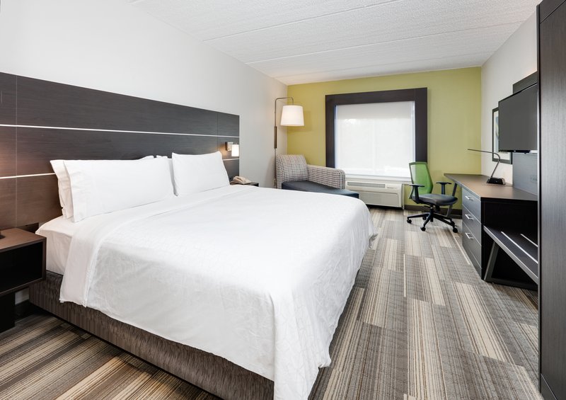 HOLIDAY INN EXP AND STES I-16