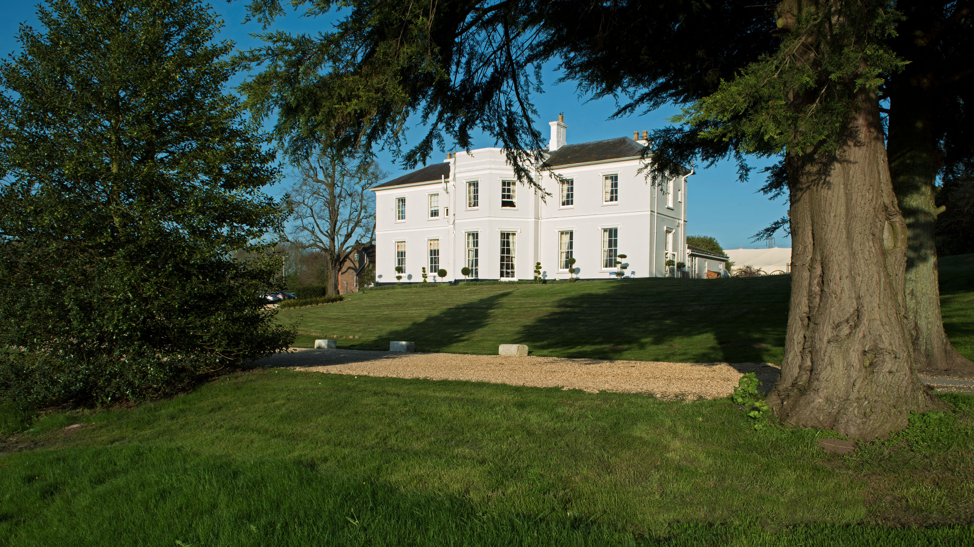 Brooks Country House