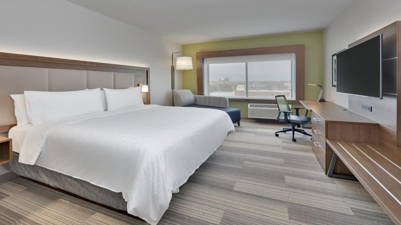 HOLIDAY INN EXP STES YUKON