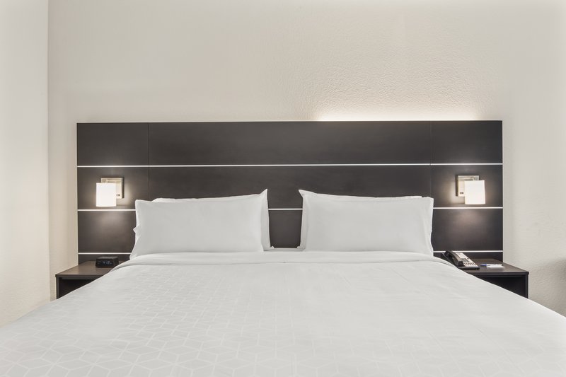 HOLIDAY INN EXP HARDEEVILLE