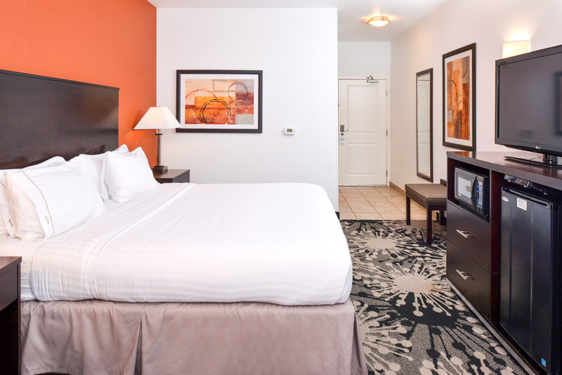 HOLIDAY INN EXP STES GRNFIELD