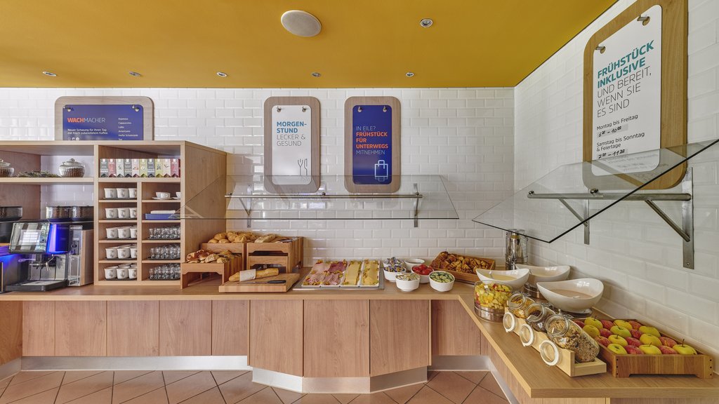 Get an Express Start with our complimentary breakfast