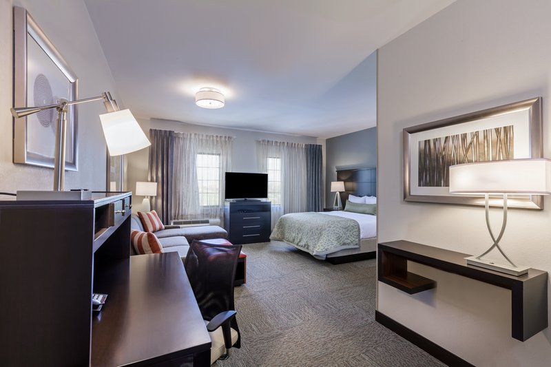 Staybridge Suites Fort Worth – Fossil Creek