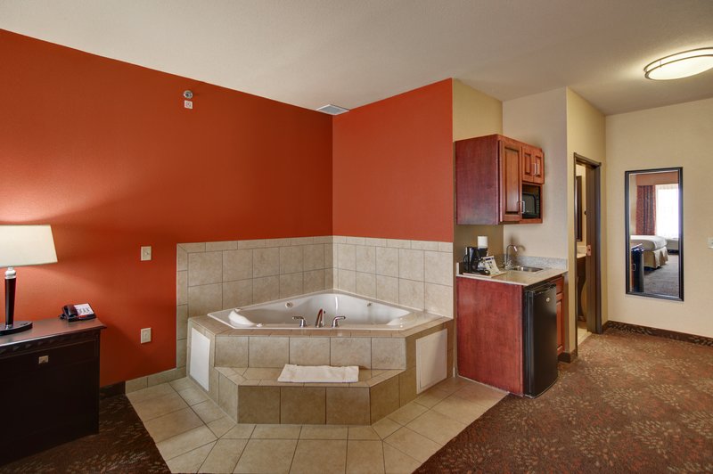 HOLIDAY INN EXP STES ALTUS