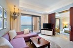 Al Dana Suite, 1 Bedroom Suite, 1 King, Sea view, Balcony