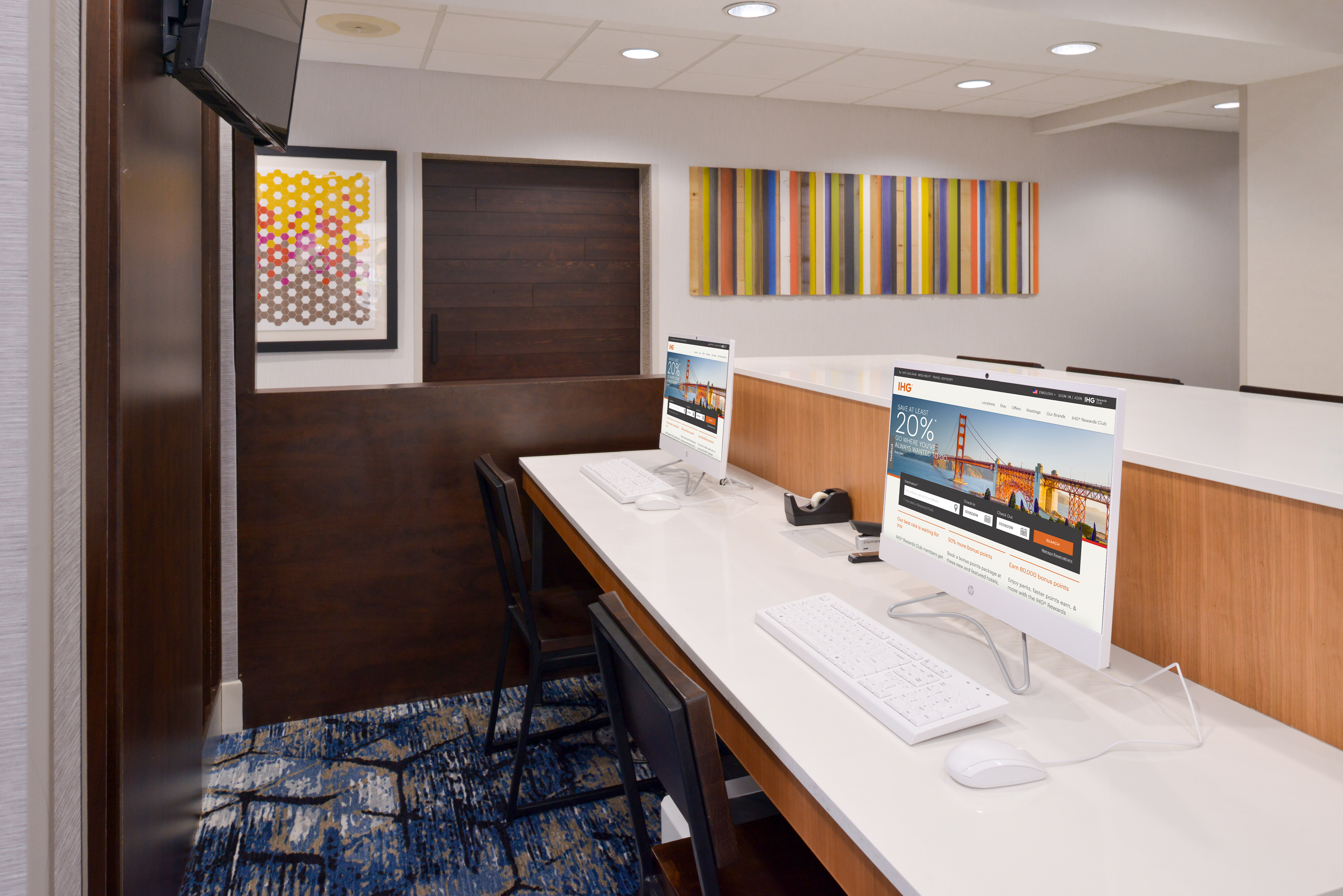 HOLIDAY INN EXPRESS WIXOM